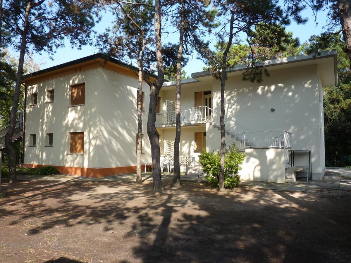 Norma Apartment Бибионе Екстериор снимка